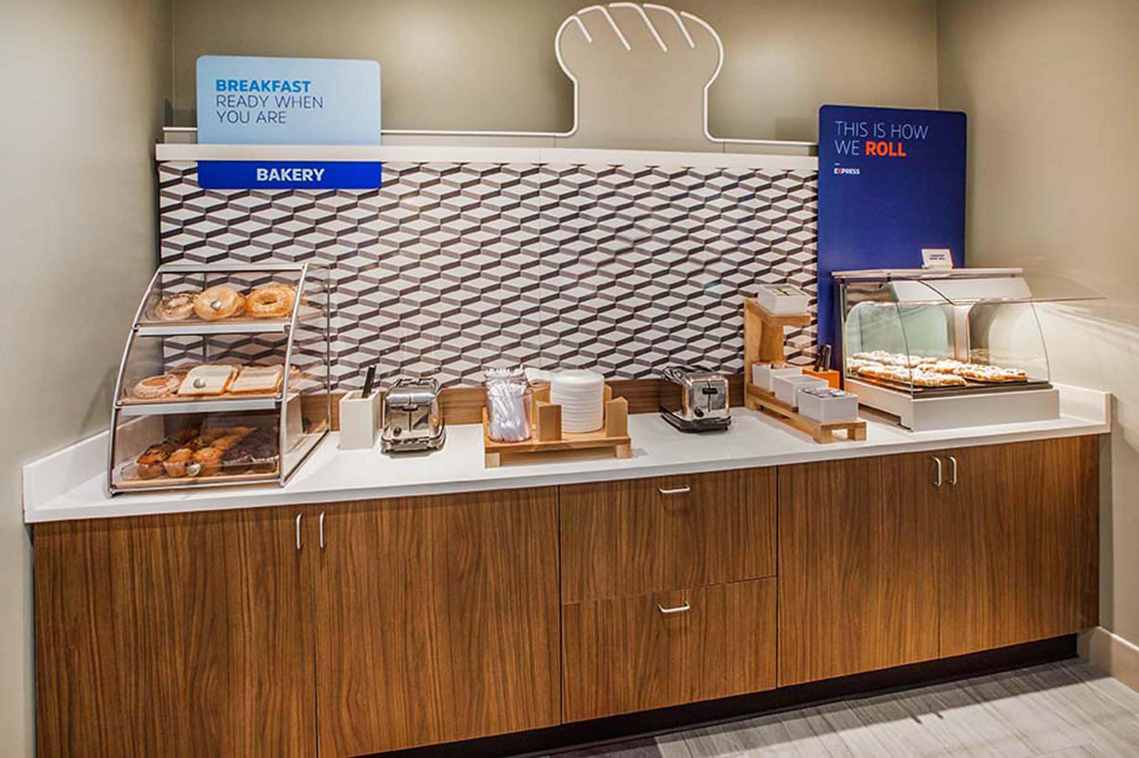 Holiday Inn Express & Suites - Southaven Central - Memphis By Ihg Esterno foto